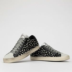 P448 John’s Faux Fur Low Top Spotted‎ Sneakers